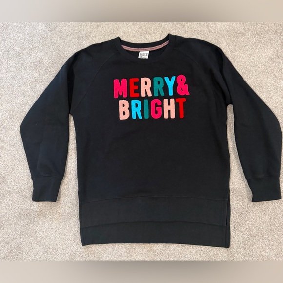 Royce Brand Tops - Women’s Black Sweatshirt with 'Merry & Bright' Text, size Large, Royce Brand